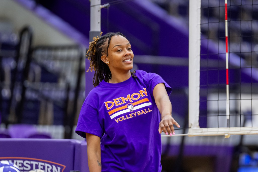 Volleyball — Kyra Hunter named NSU assistant volleyball&nbsp;coach