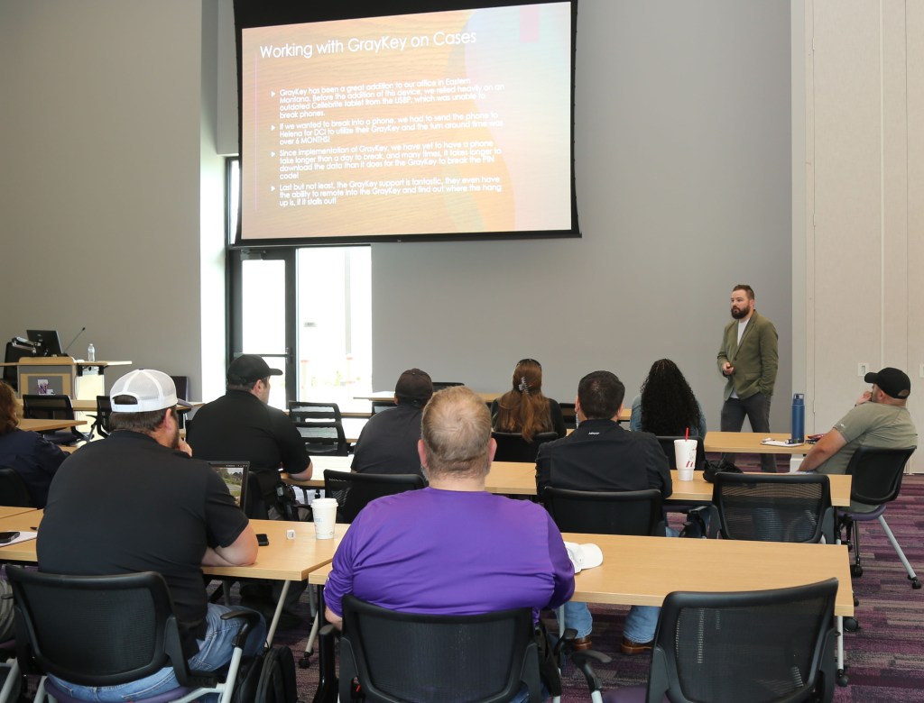 Technology in Today’s Investigations’ course educates detectives in latest crime trends and emerging methods of investigation