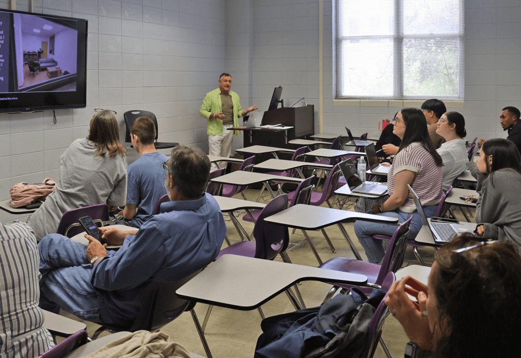 Spanish professor’s research visit provides opportunity for collaboration,&nbsp;enrichment
